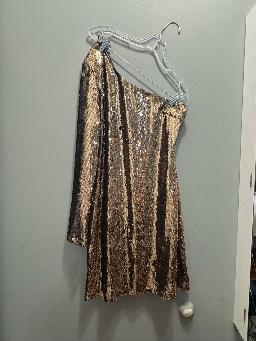 Topshop Gold Sequin One-Shoulder Party Dress